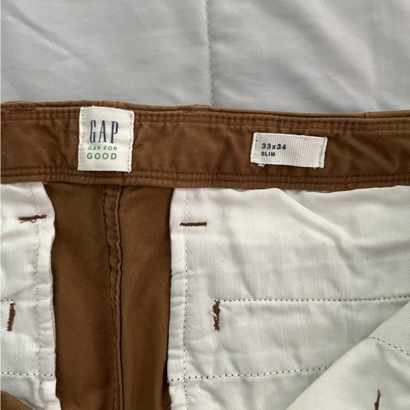 Men’s gap embroidered slim fit khaki chinos - Picture 6 of 6